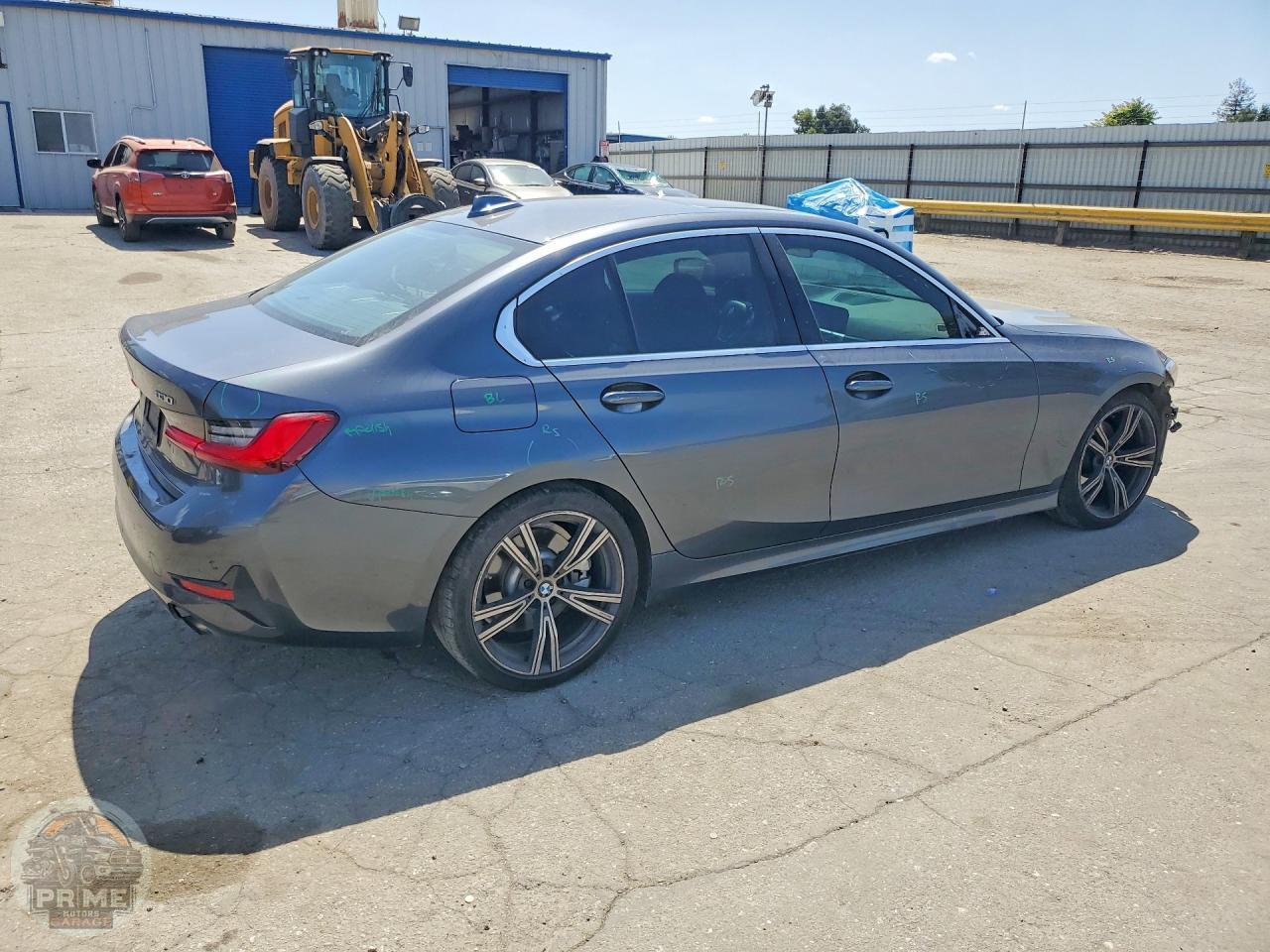 2020 BMW 3 SERIES — фото 3