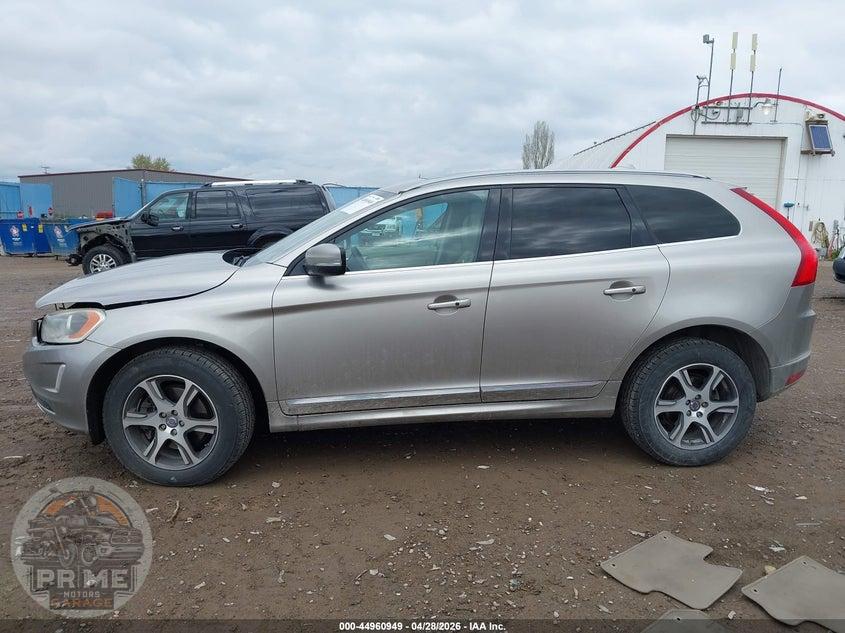 2014 VOLVO XC60 T6 PREMIER PLUS — фото 14