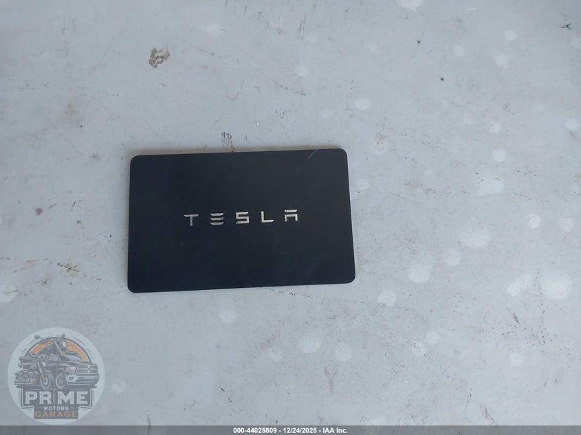 2022 TESLA MODEL Y LONG RANGE DUAL MOTOR ALL-WHEEL DRIVE — фото 11