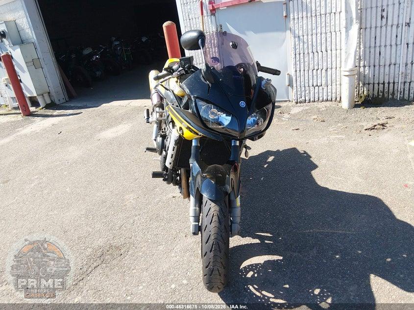 2003 YAMAHA FZS10 — фото 5