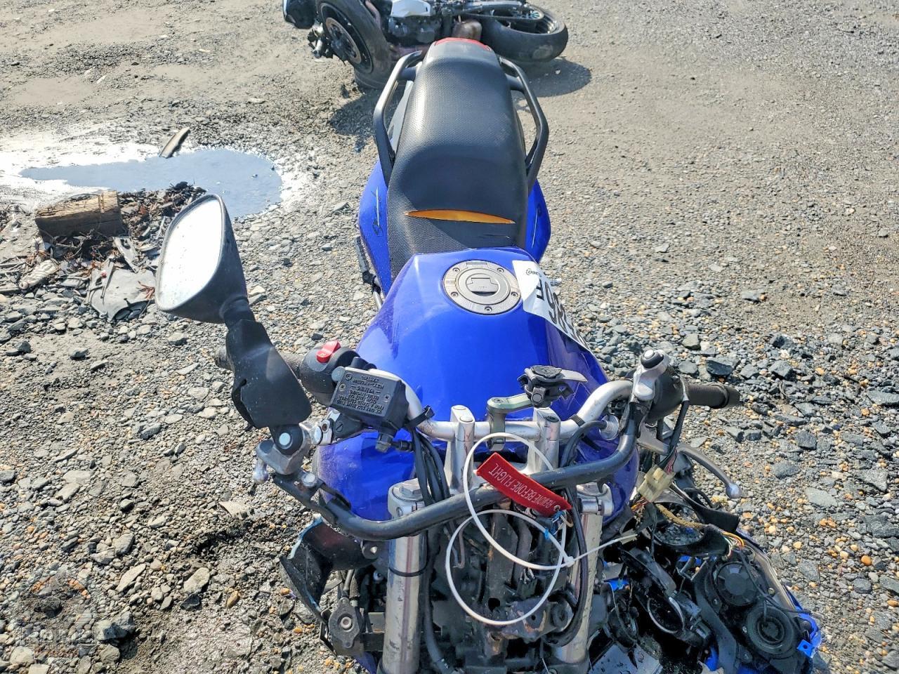 2006 YAMAHA FZ6 — фото 15