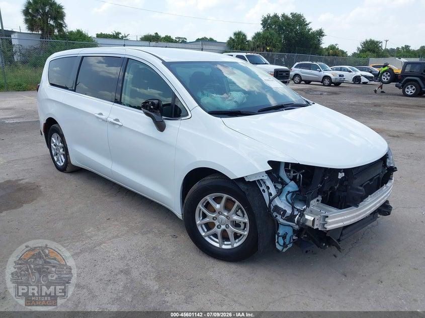2023 CHRYSLER VOYAGER LX — фото 1