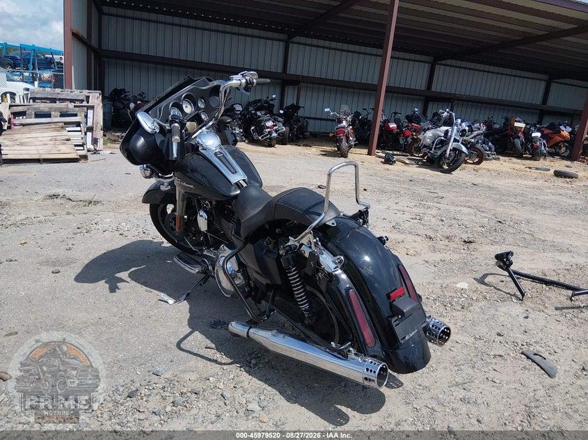 2009 HARLEY-DAVIDSON FLHX (STREET GLIDE) — фото 3