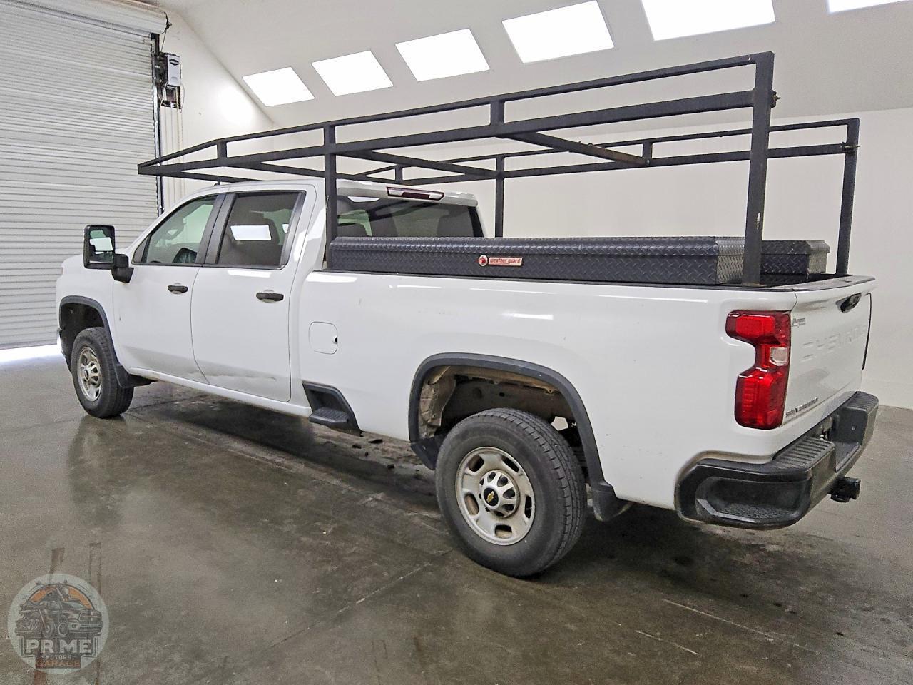 2021 CHEVROLET SILVERADO — фото 2