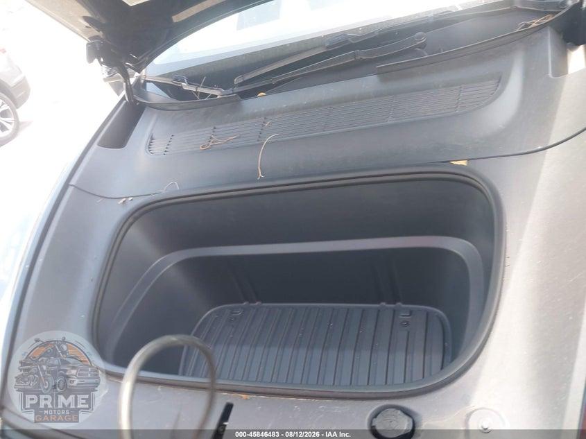 2026 TESLA MODEL Y PREMIUM REAR-WHEEL DRIVE/REAR-WHEEL DRIVE — фото 10