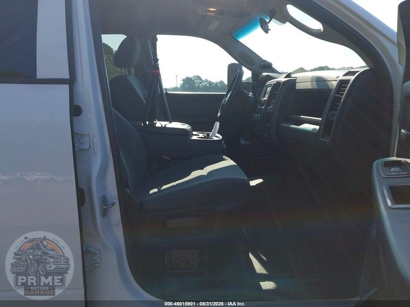 2017 RAM 3500 TRADESMAN  4X4 8' BOX — фото 5