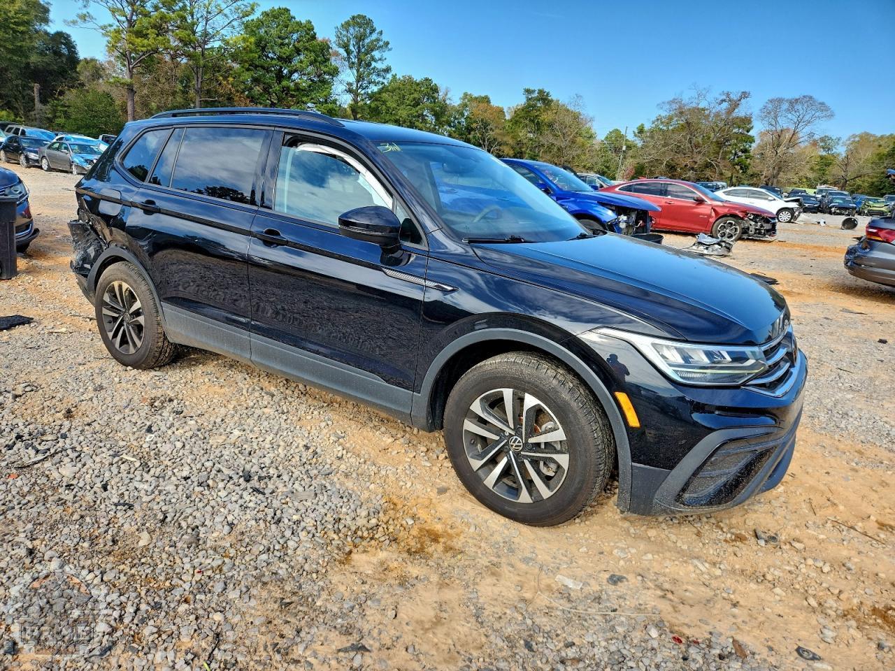 2023 VOLKSWAGEN TIGUAN — фото 4