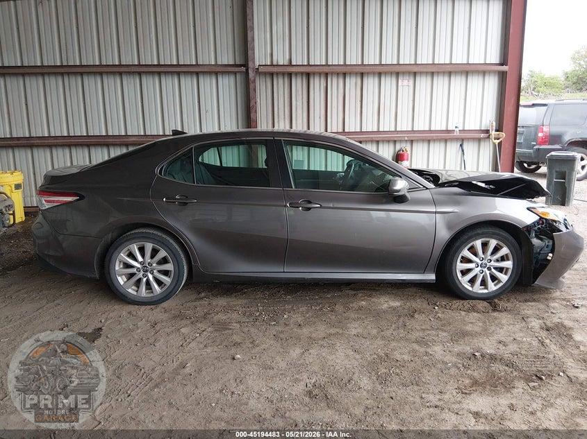 2019 TOYOTA CAMRY LE — фото 14