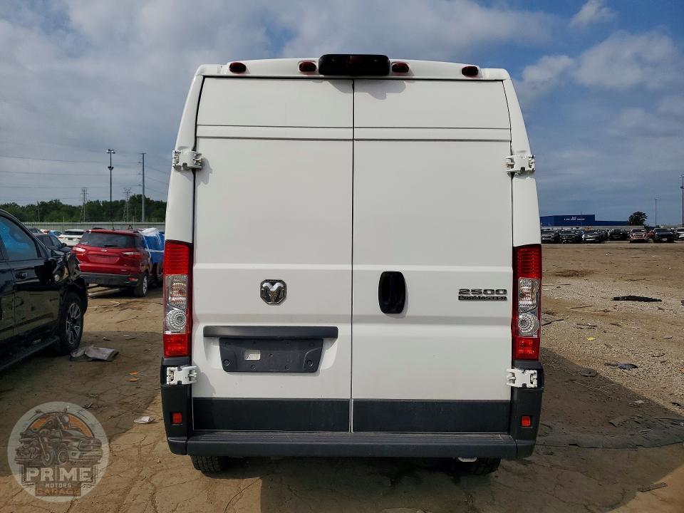 2024 RAM PROMASTER — фото 18