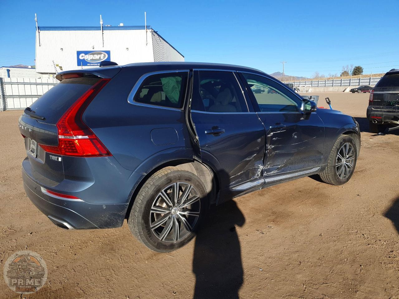 2020 VOLVO XC60 — фото 3