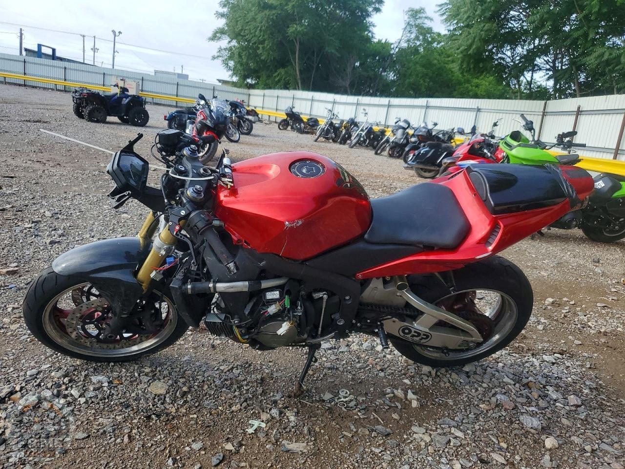 2006 HONDA CBR600 — фото 3