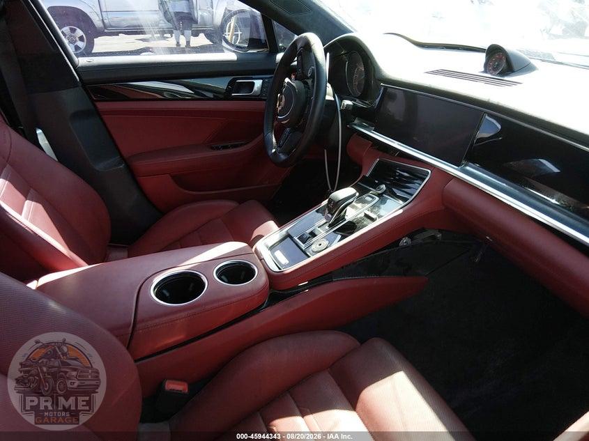 2022 PORSCHE PANAMERA GTS — фото 5