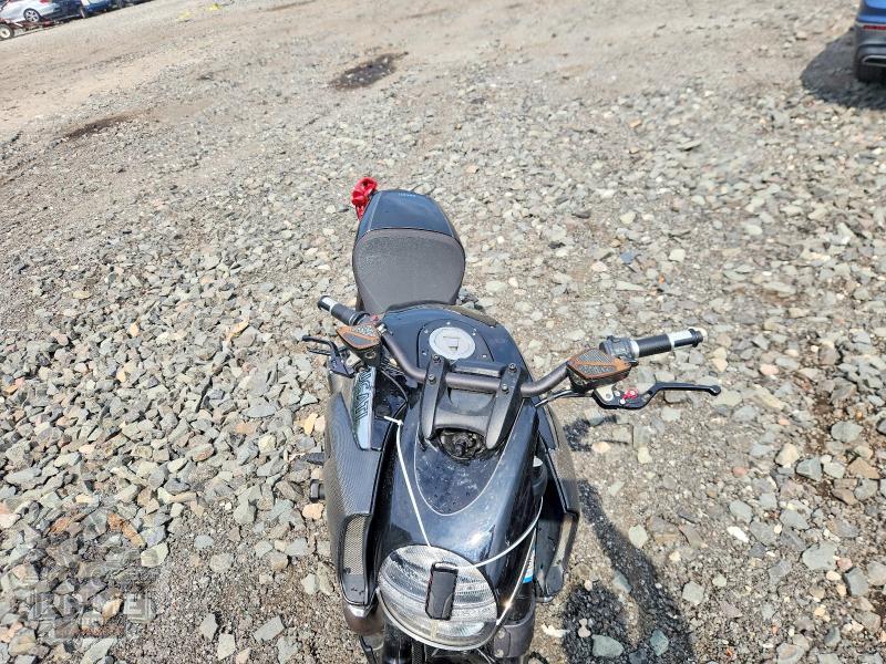 2013 DUCATI DIAVEL — фото 10