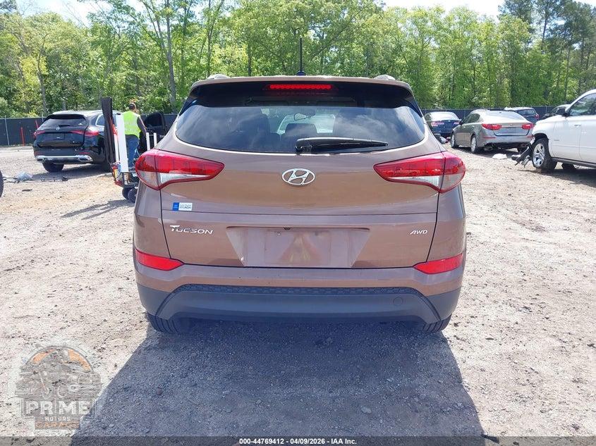 2017 HYUNDAI TUCSON SE — фото 16