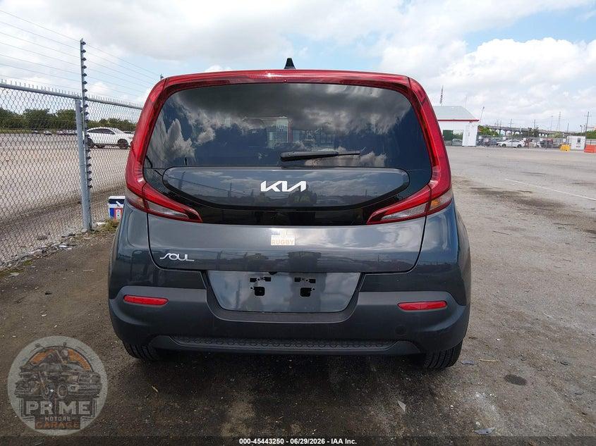 2022 KIA SOUL LX — фото 15