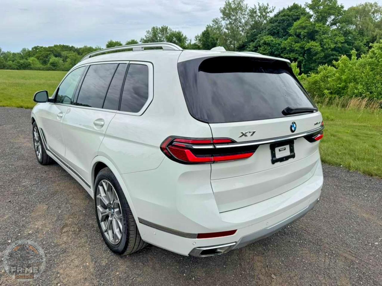 2023 BMW X7 — фото 2
