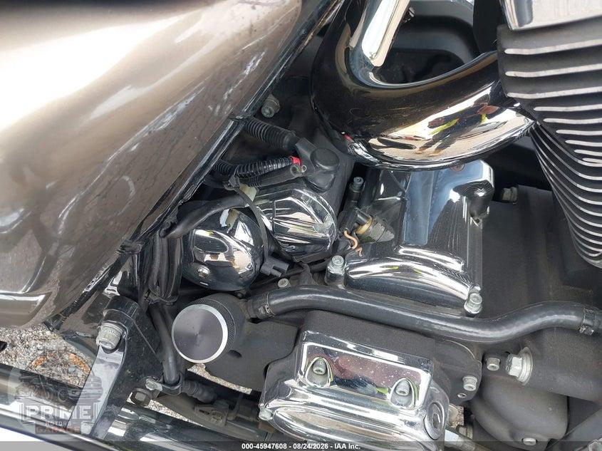 2004 HARLEY-DAVIDSON FLHRSI (ROAD KING CUSTOM) — фото 13