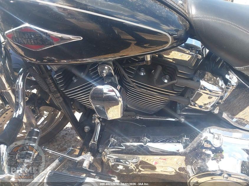 2015 HARLEY-DAVIDSON FLSTC (HERITAGE SOFTAIL CLASSIC) HERITAGE SOFTAIL CLASSIC — фото 9