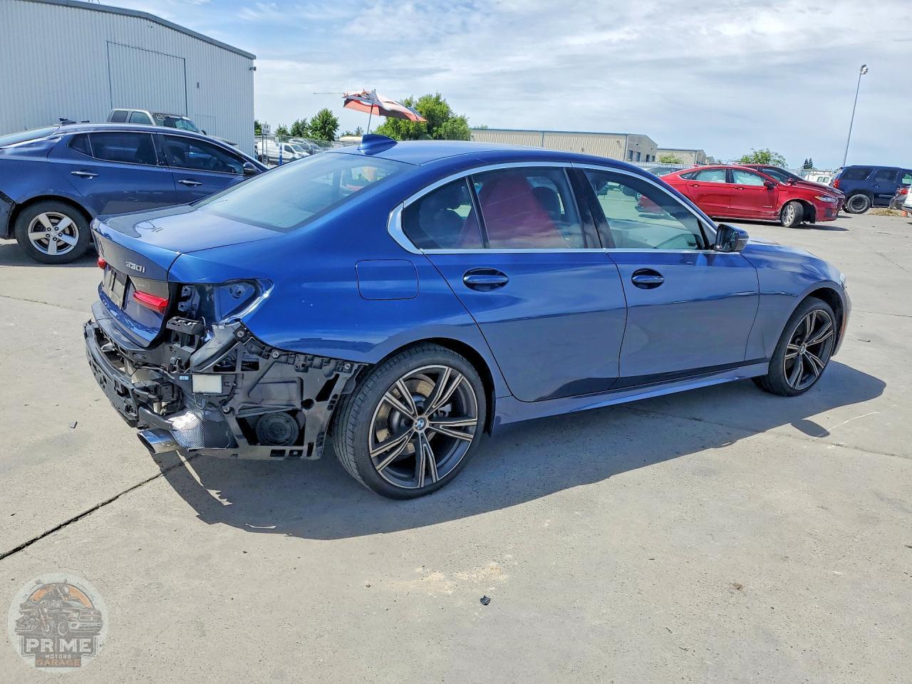 2021 BMW 3 SERIES — фото 3