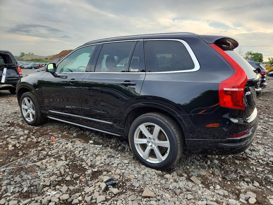 2023 VOLVO XC90 — фото 2