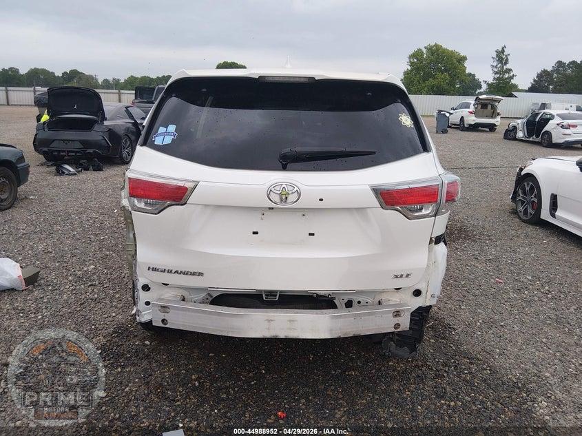 2015 TOYOTA HIGHLANDER XLE V6 — фото 17