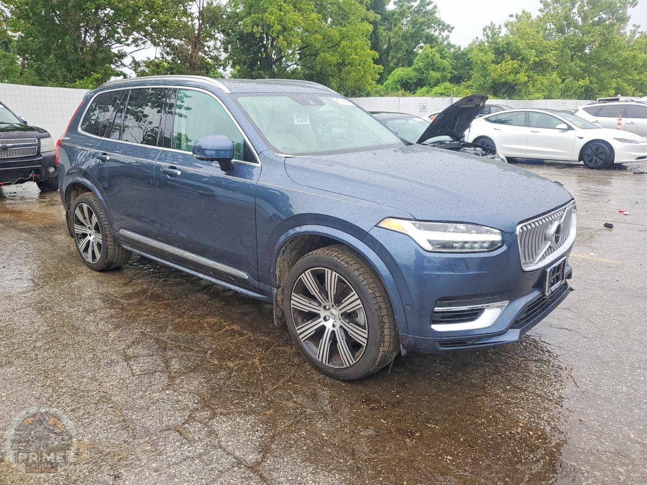 2021 VOLVO XC90 — фото 4