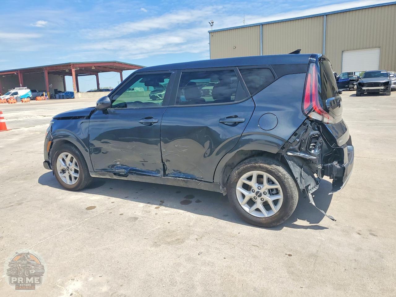 2025 KIA SOUL — фото 2