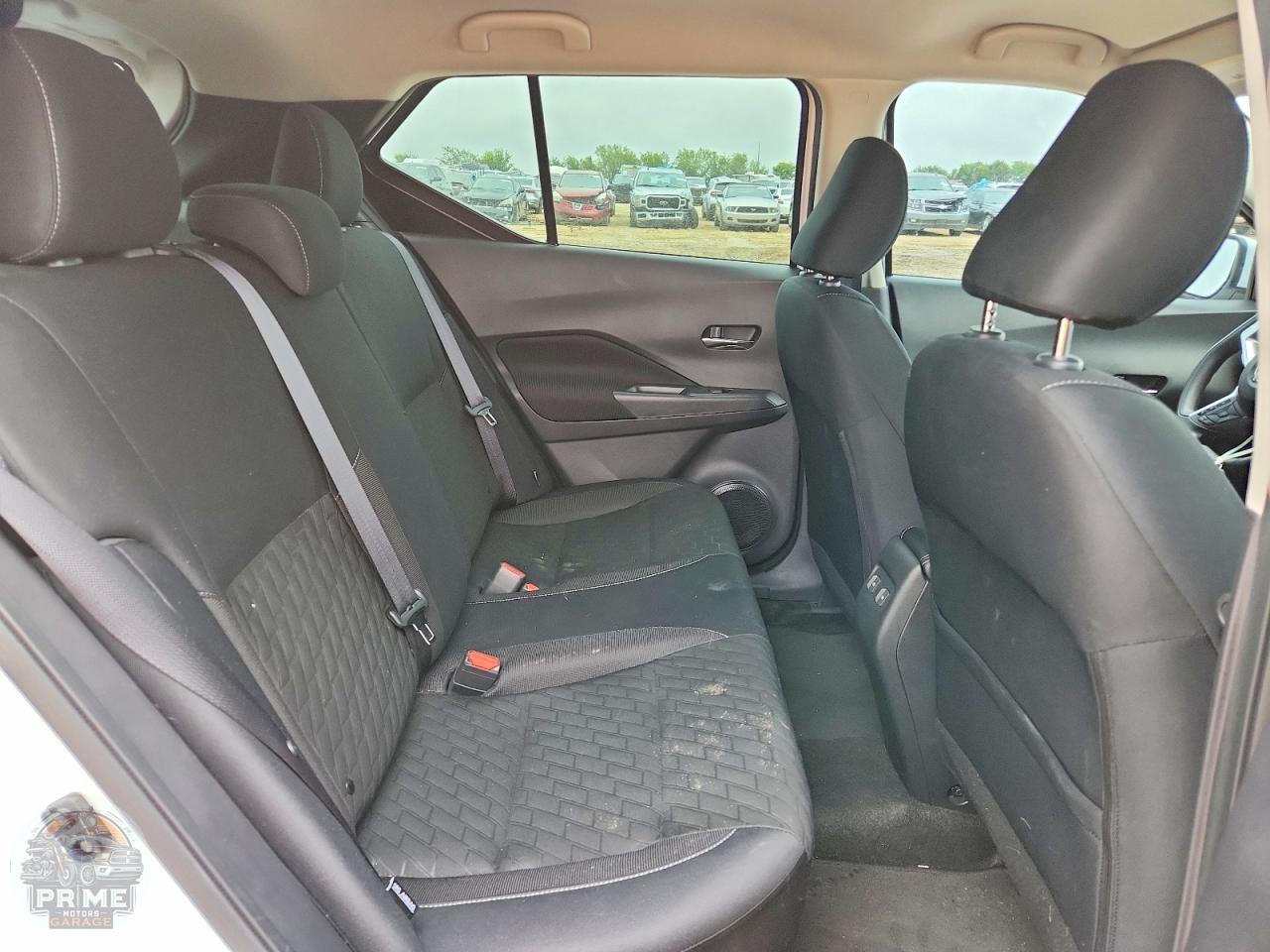 2023 NISSAN KICKS — фото 9