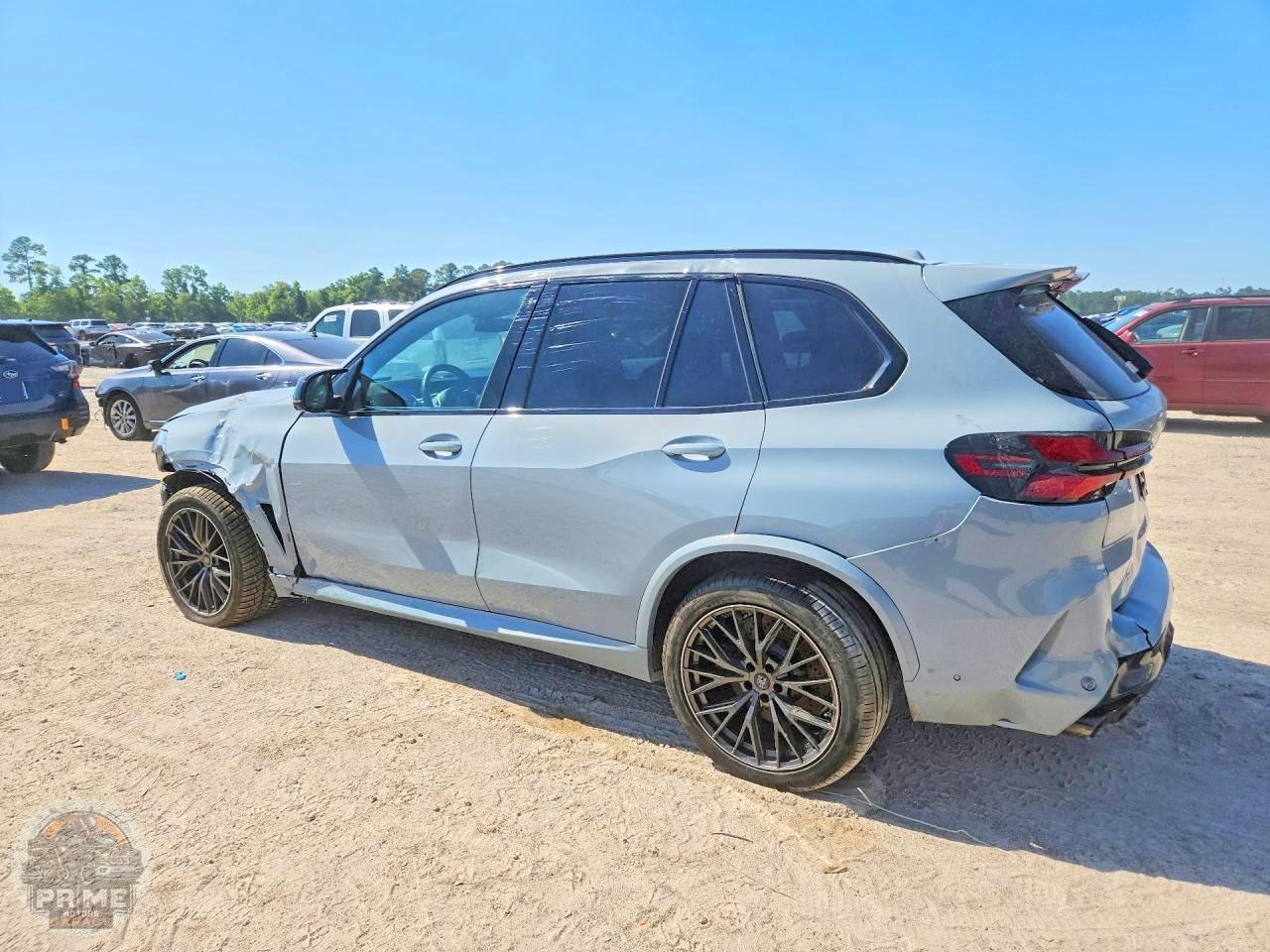 2026 BMW X5 — фото 2