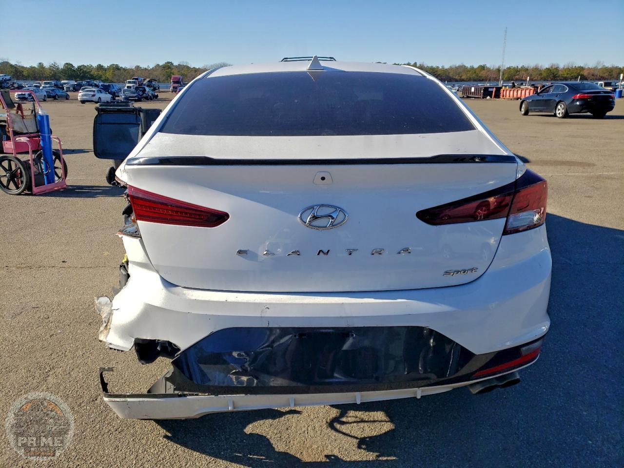 2020 HYUNDAI ELANTRA — фото 6