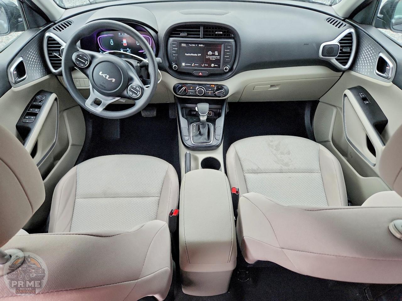 2025 KIA SOUL — фото 8