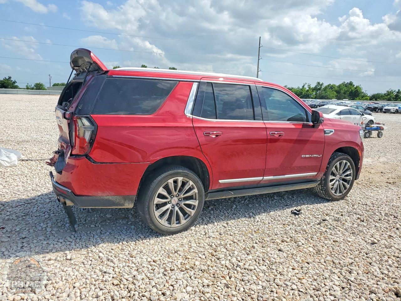2021 GMC YUKON — фото 3