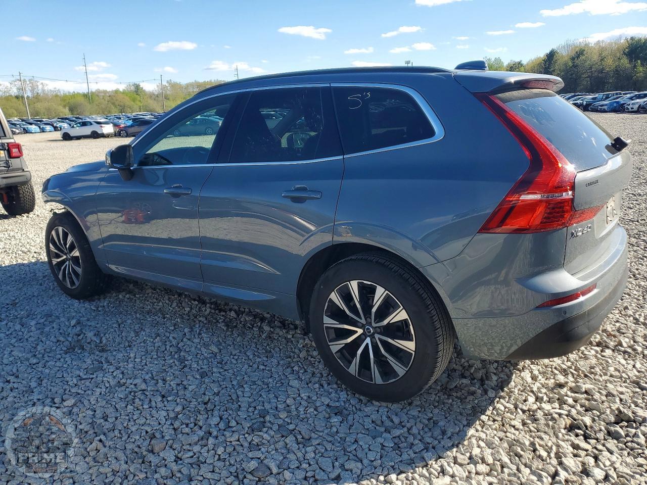 2023 VOLVO XC60 — фото 2