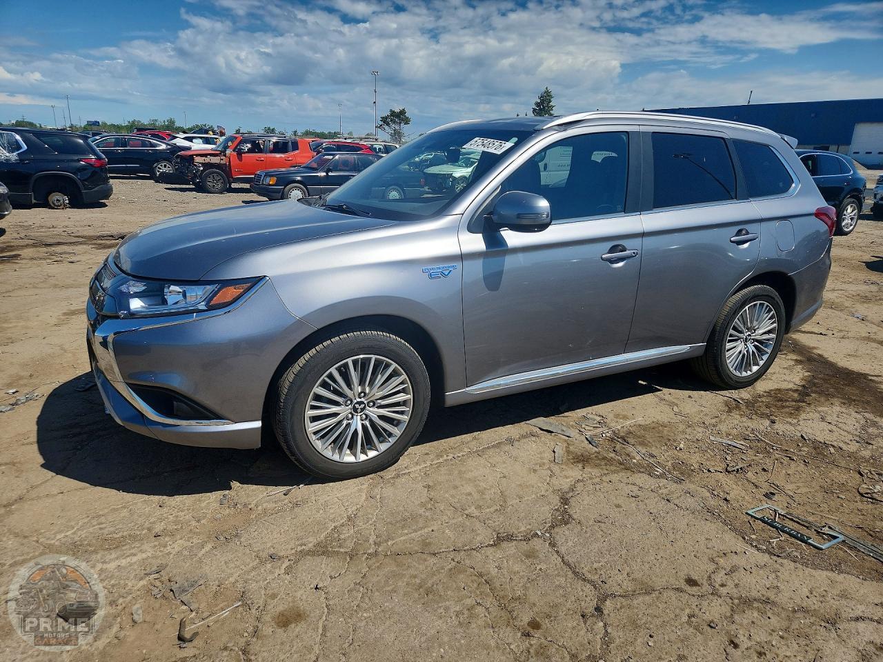 2022 MITSUBISHI OUTLANDER — фото 1