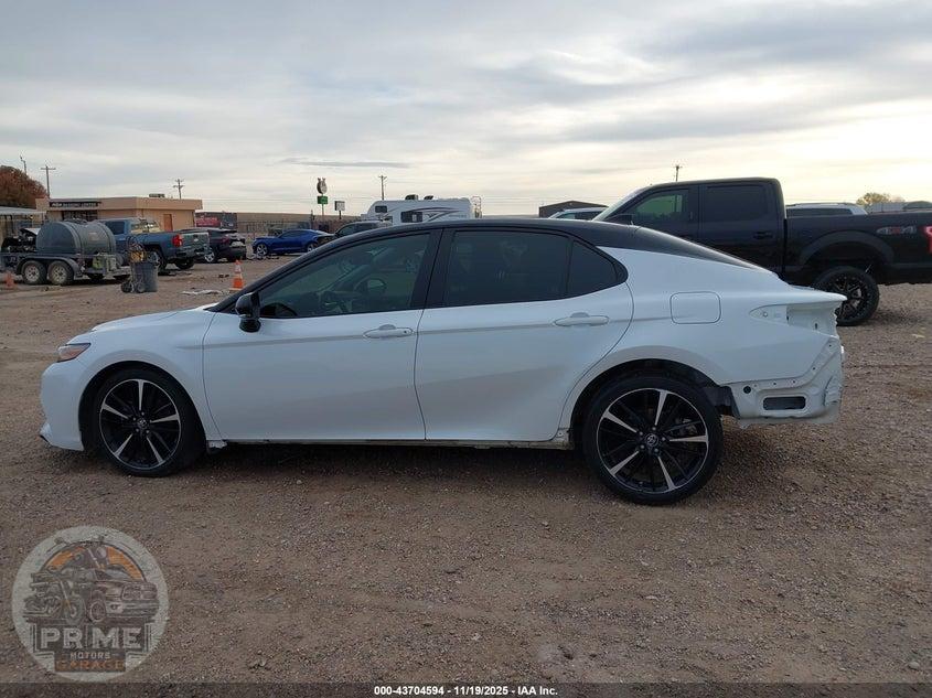 2019 TOYOTA CAMRY XSE — фото 15