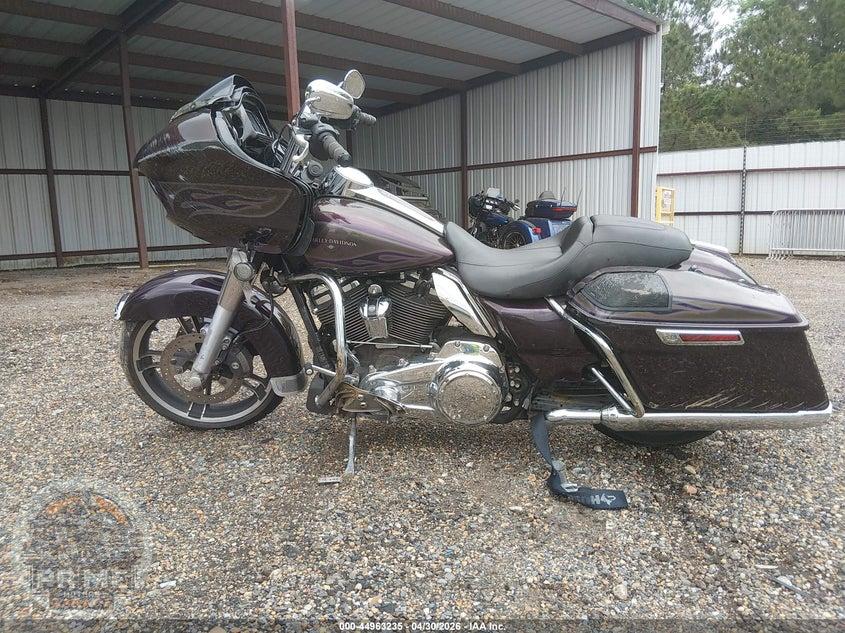 2017 HARLEY-DAVIDSON FLTRXS (ROAD GLIDE SPECIAL) ROAD GLIDE SPECIAL — фото 13