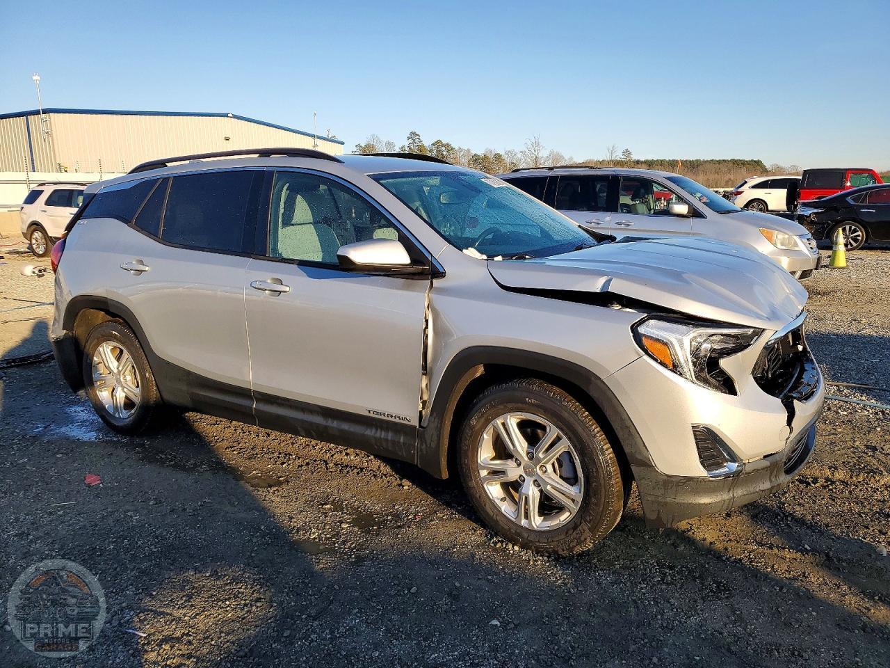 2020 GMC TERRAIN — фото 7