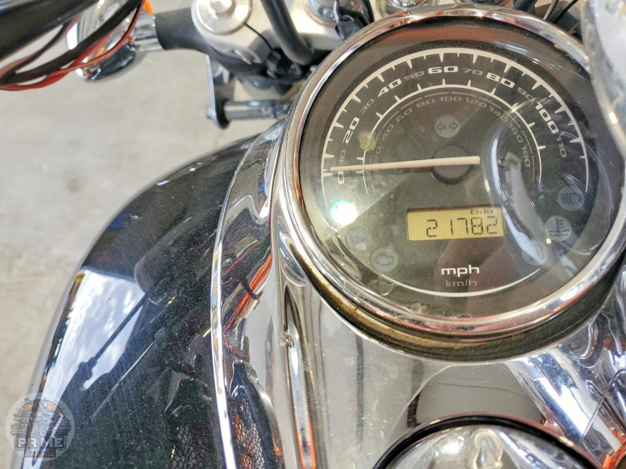 2015 HONDA VT1300 — фото 13