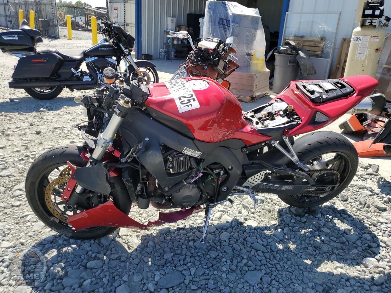 2007 HONDA CBR1000 — фото 3