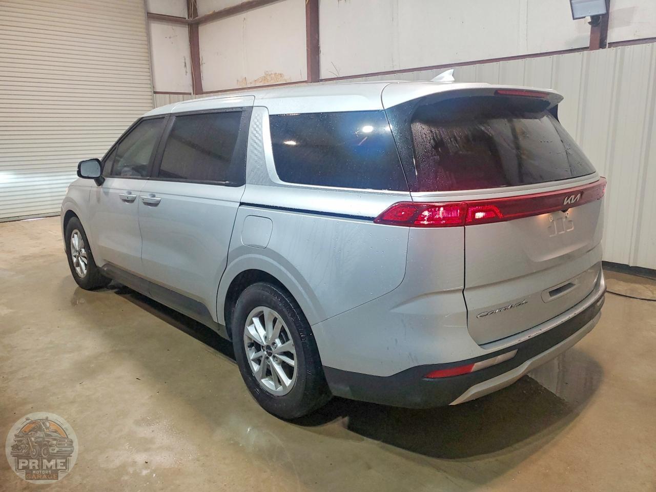 2022 KIA CARNIVAL — фото 2
