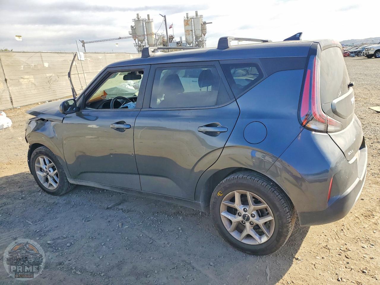2023 KIA SOUL — фото 2