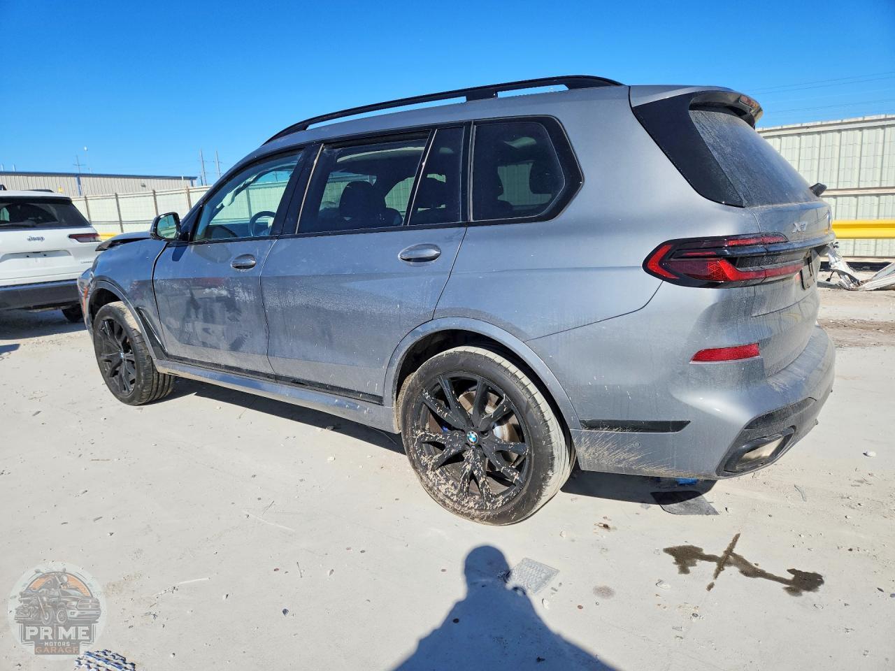2024 BMW X7 — фото 2