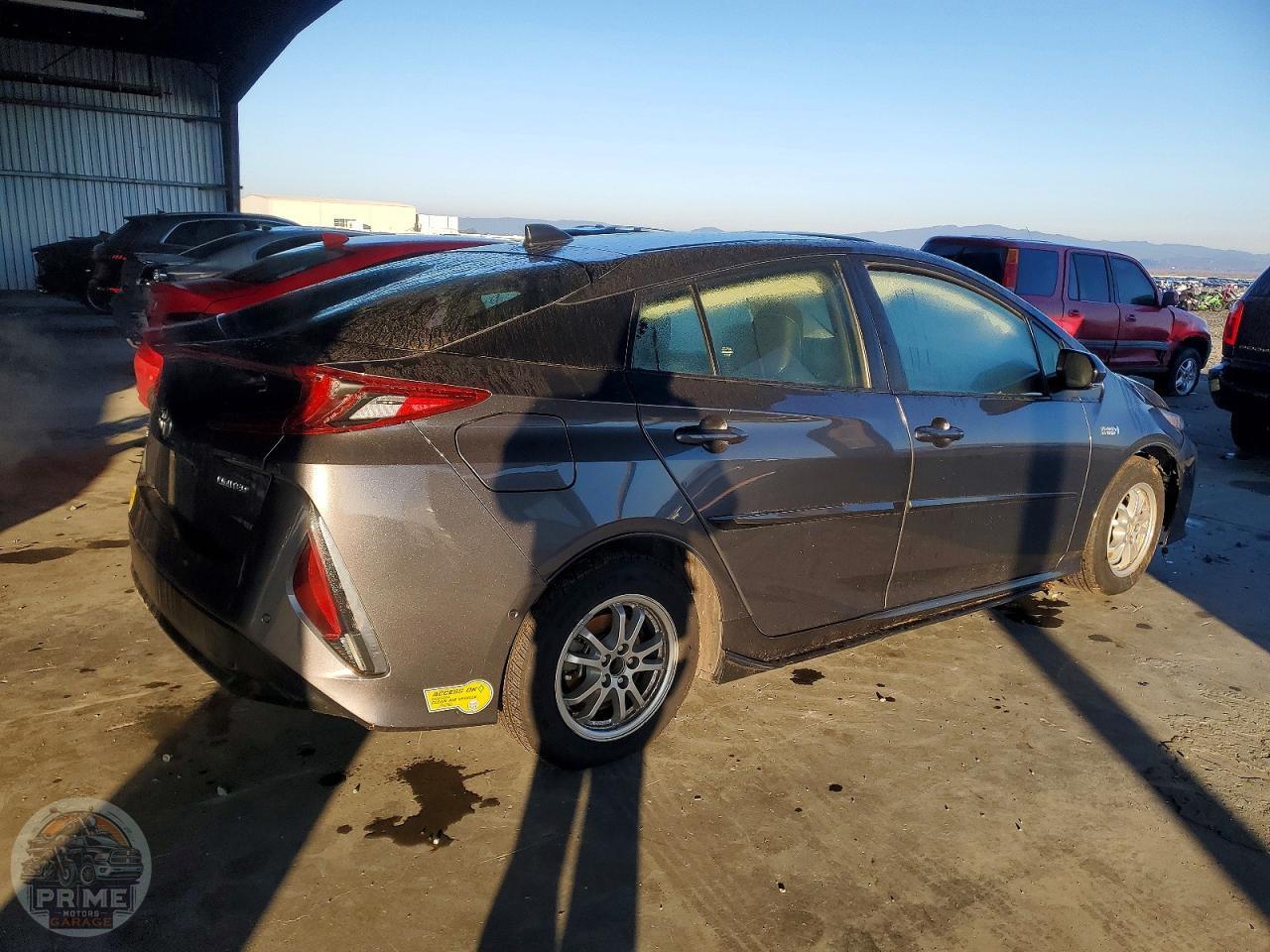 2022 TOYOTA PRIUS — фото 3