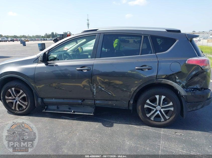 2018 TOYOTA RAV4 LE — фото 6