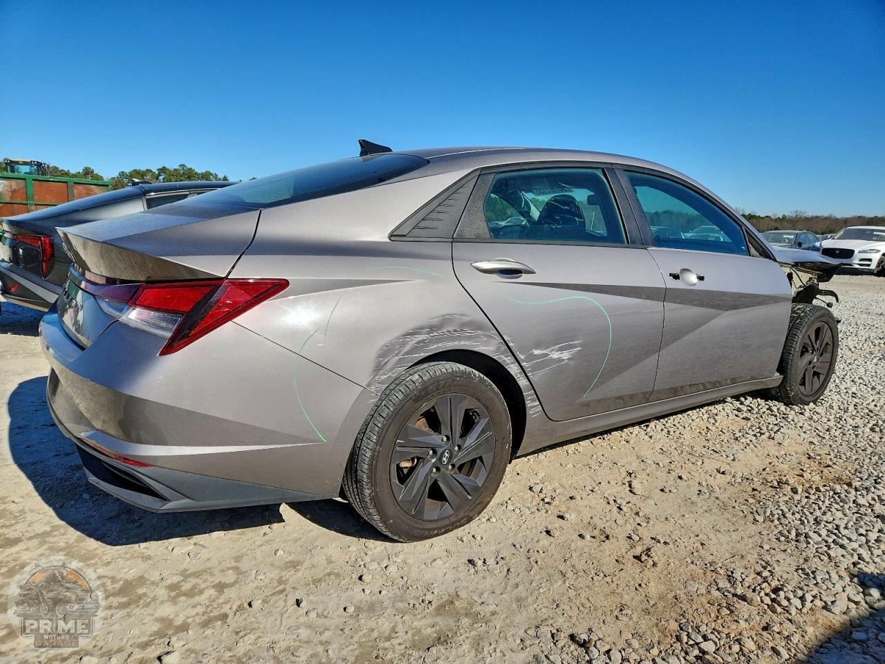2021 HYUNDAI ELANTRA — фото 3
