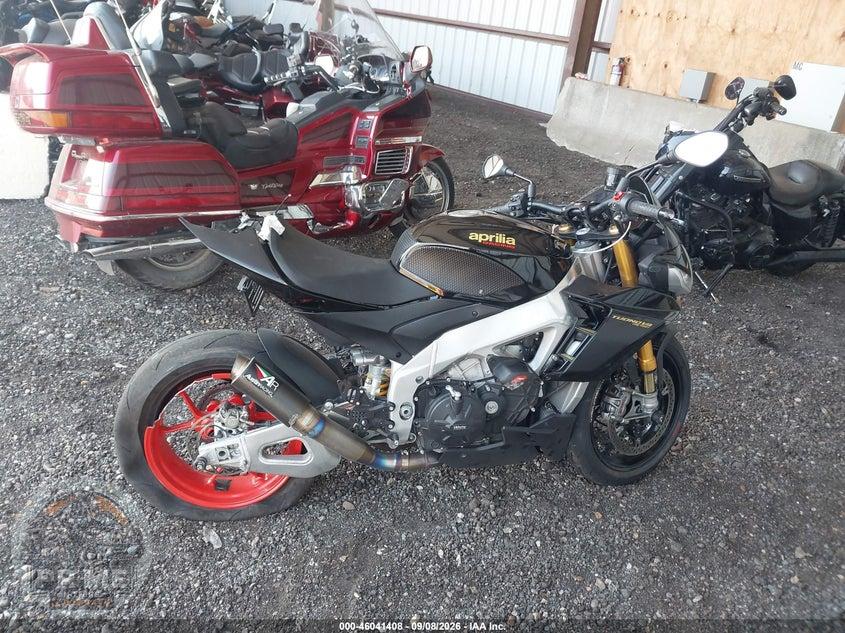 2022 APRILIA TUONO V4 1100 FACTORY — фото 12
