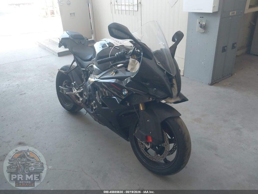 2026 BMW S 1000 RR — фото 1