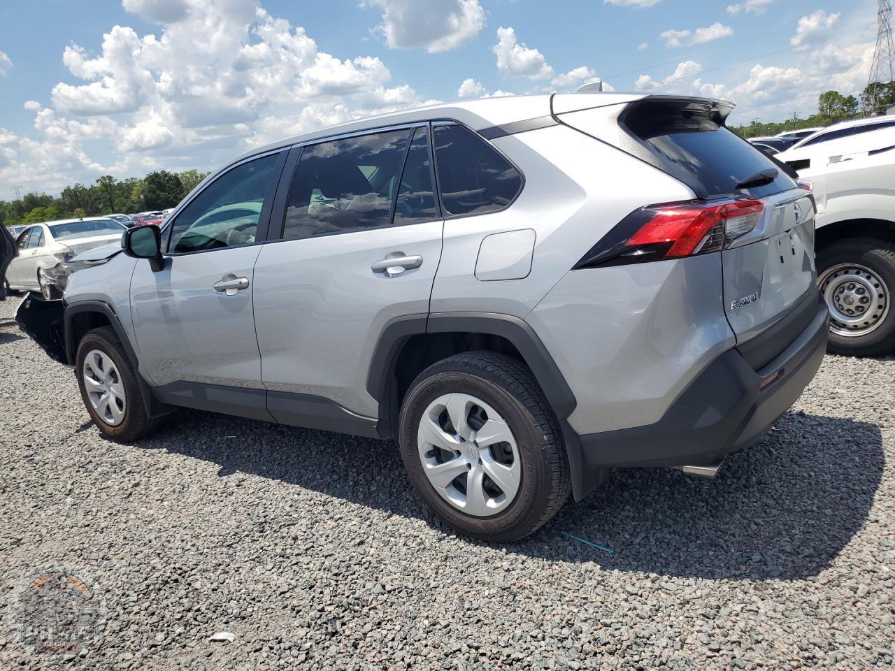 2025 TOYOTA RAV4 — фото 2