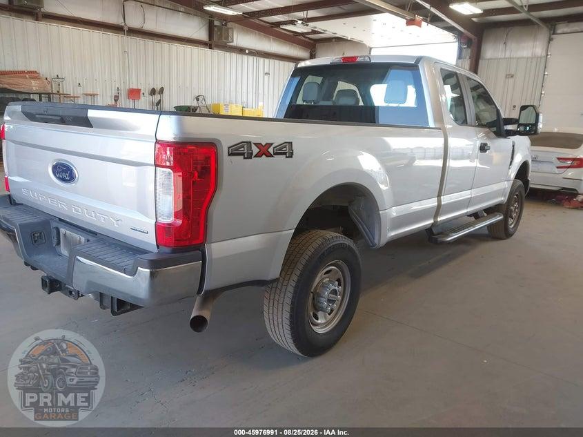 2018 FORD F-250 XL — фото 4