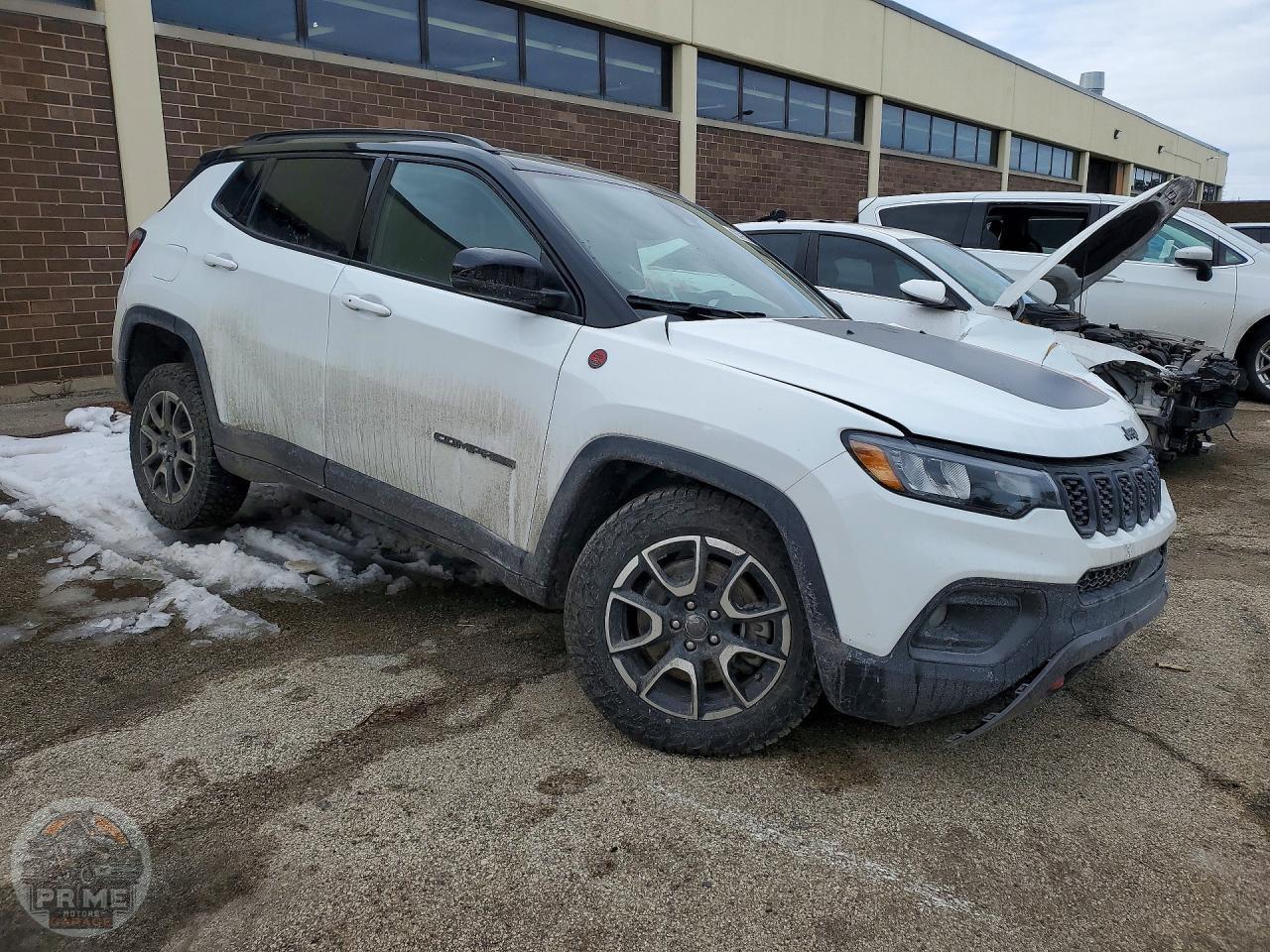 2025 JEEP COMPASS — фото 4